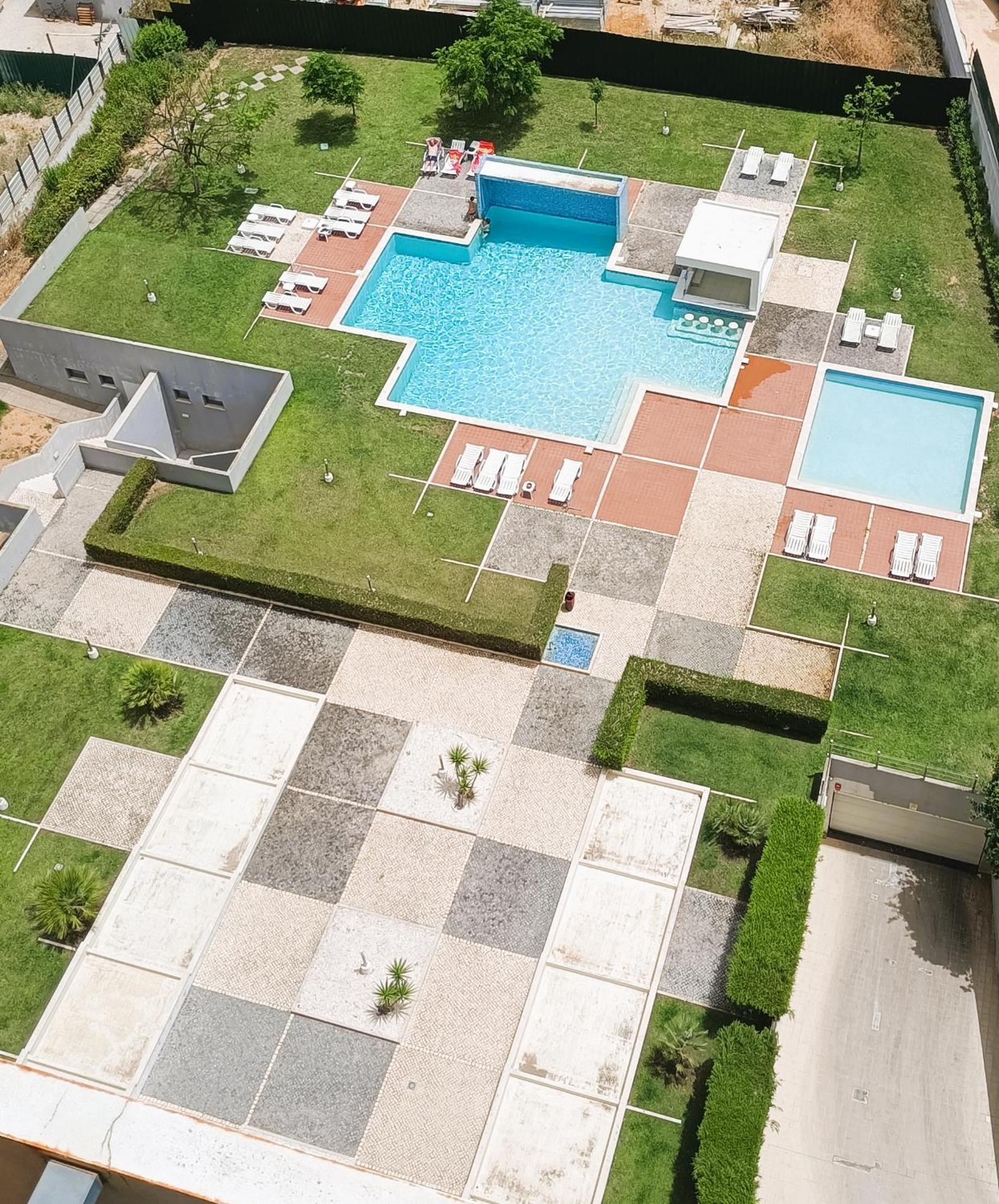 Rocha Tower 5a * Portimao